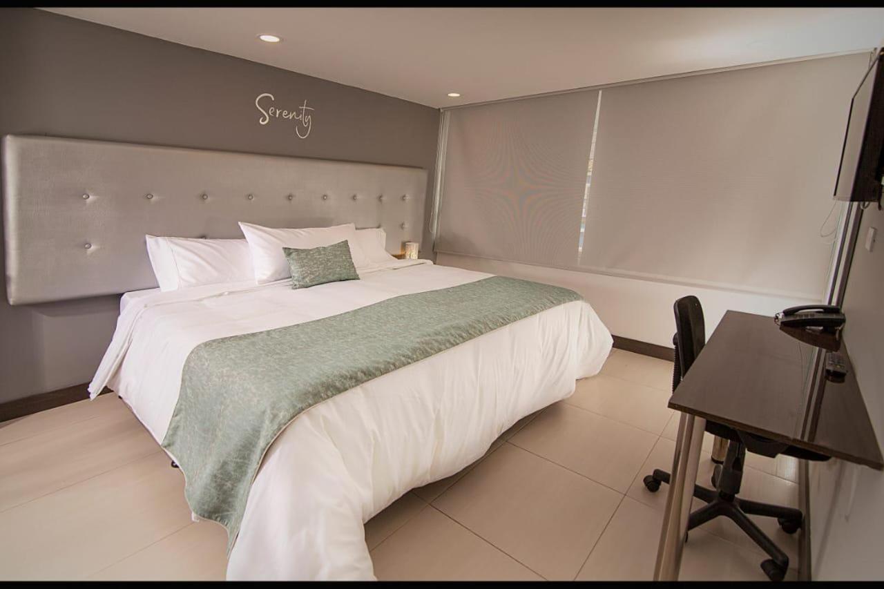 Hotel Serenity Corferias Bogotá Exteriör bild